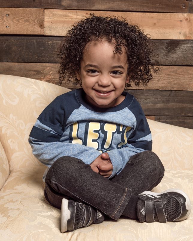  KJ S. - Age: 2